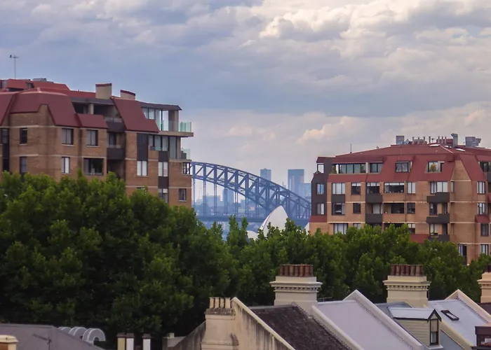 Tequila Sunrise Potts Point Hostel Sydney